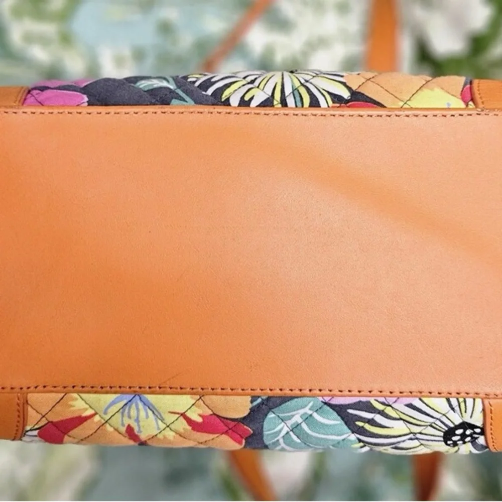 Vera Bradley satchel Caroline Jazzy‎ Blooms w orange leather details and accents